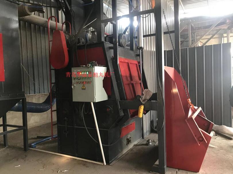 發貨聊城臨清自動上料3210拋丸除銹機調試完畢