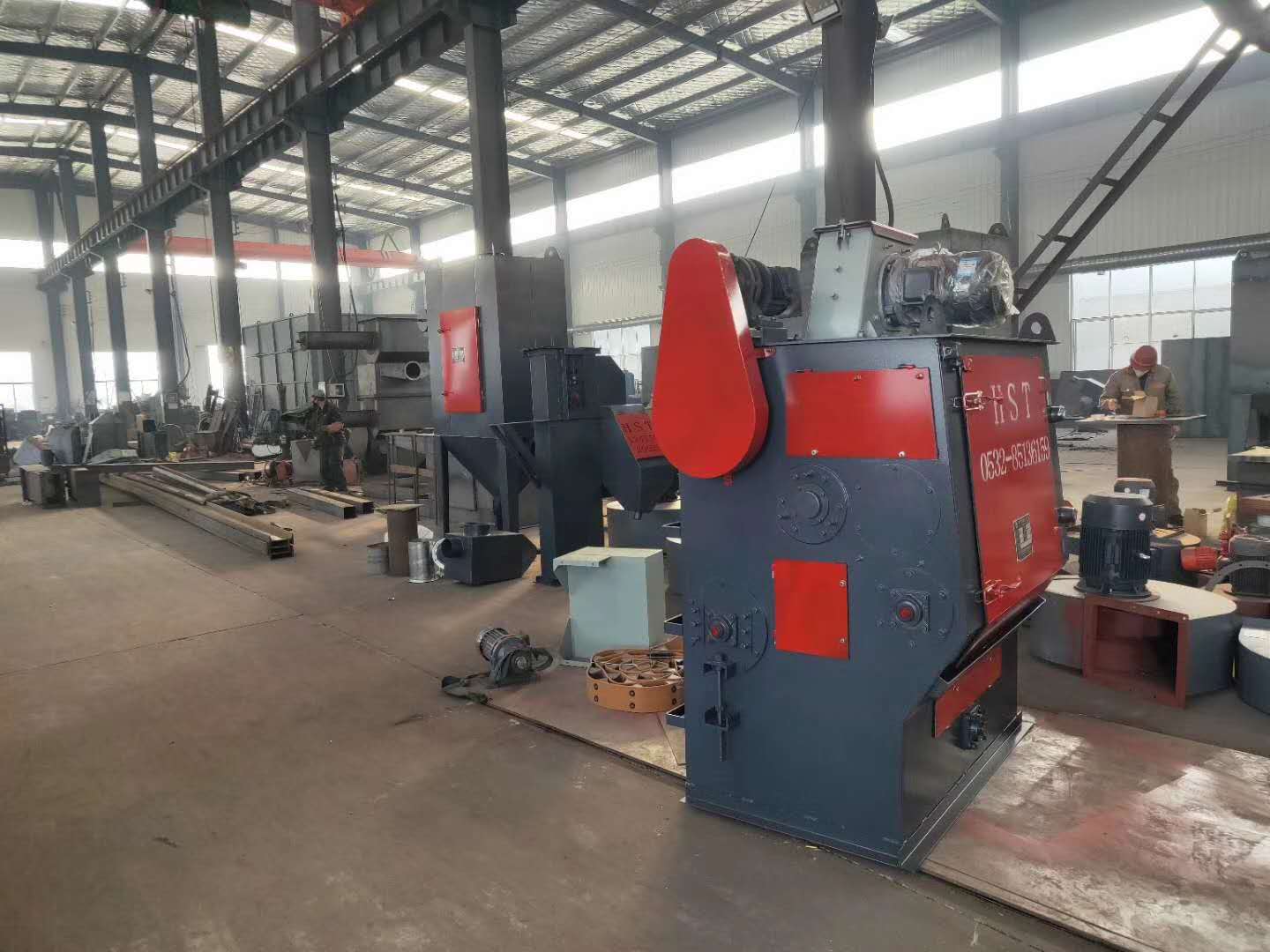 q326履帶式拋丸機發往天津