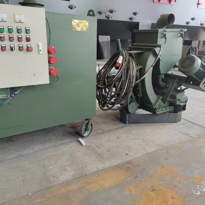 清理車底盤多少錢_底盤清洗設(shè)備_汽車底盤拋丸清理機(jī)